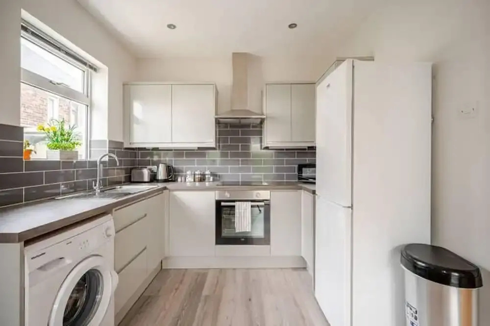 Ekaya Cozy Belfast With 2 Bedrooms