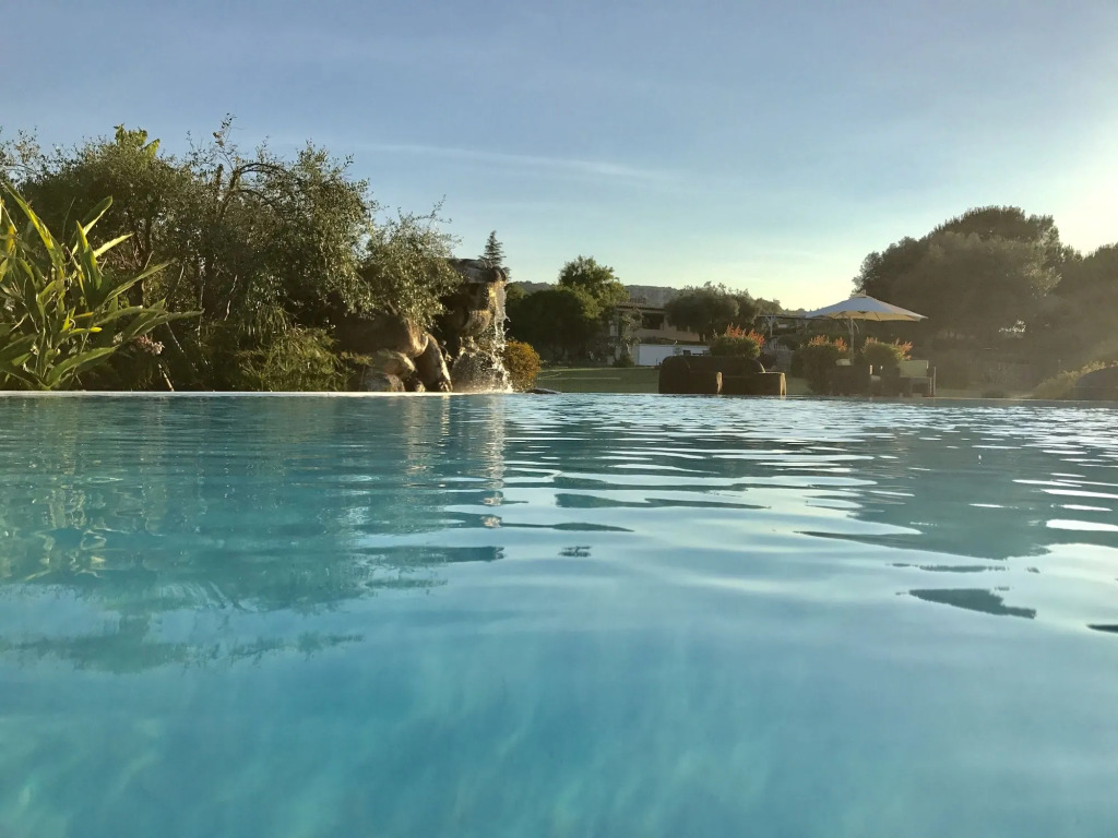 Country Villa with Swimming Pool