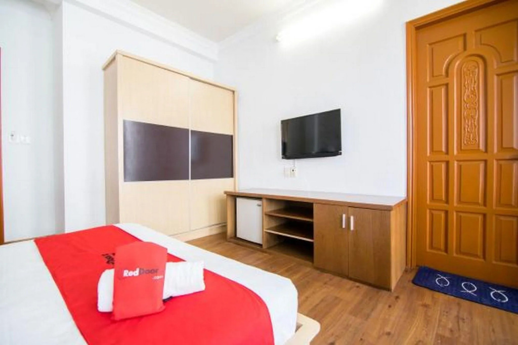 S79 Quynh Giang Airport Hotel