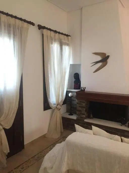 Κυκλαδίτικη μεζονέτα με πισίνα και απεριόριστη θέα