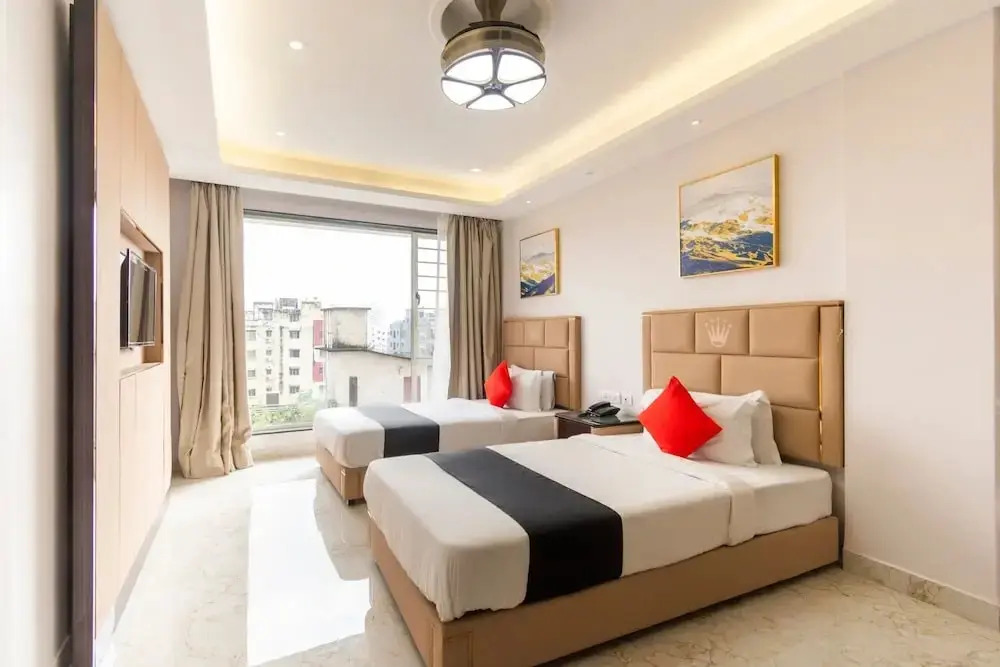 Krish Residency by OYO Rooms