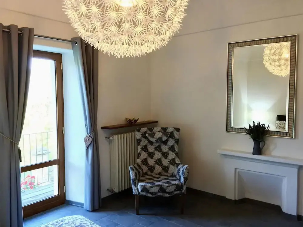 Apartment With Enclosed Garden