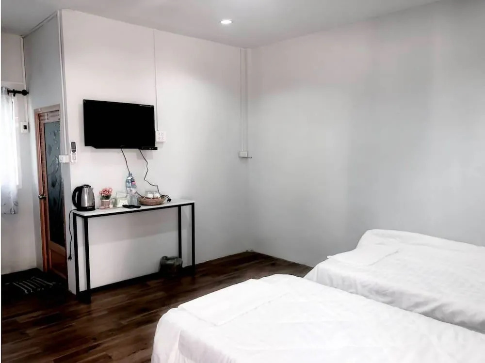 Capital O 75412 V Resort