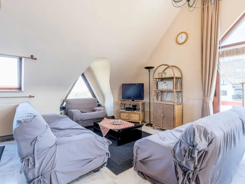 Apartment in Koksijde near the Beach