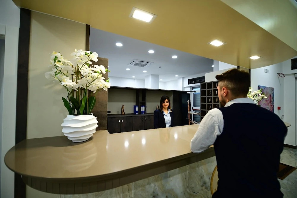 Hotel Eboli