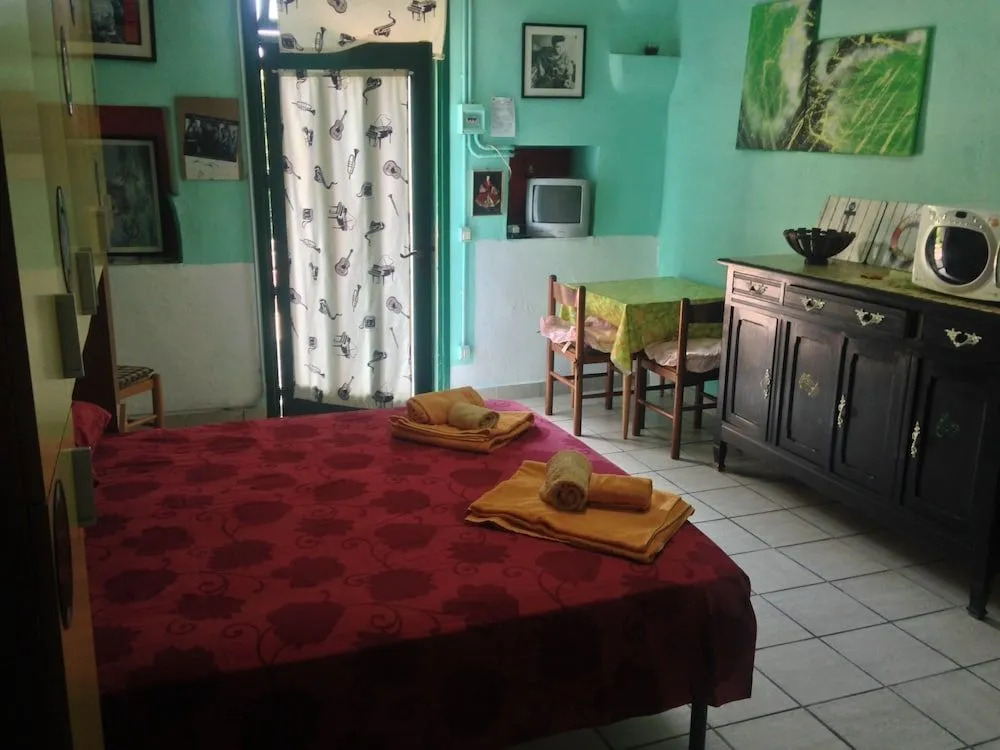 La Casa Rosa