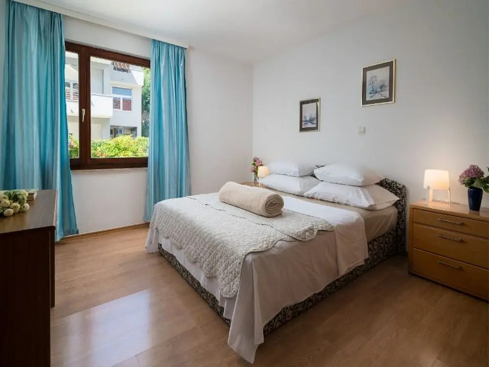 Apartments Tomas
