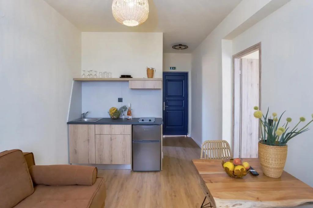 Driades Luxury Apartments by Estia