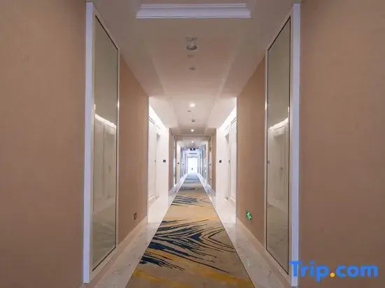 Vienna International Hotel (Cixi Wuyue Plaza Store)