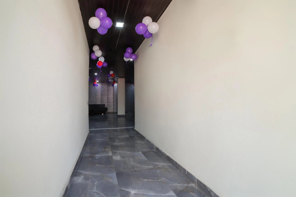 OYO 70788 Days Inn Guest House