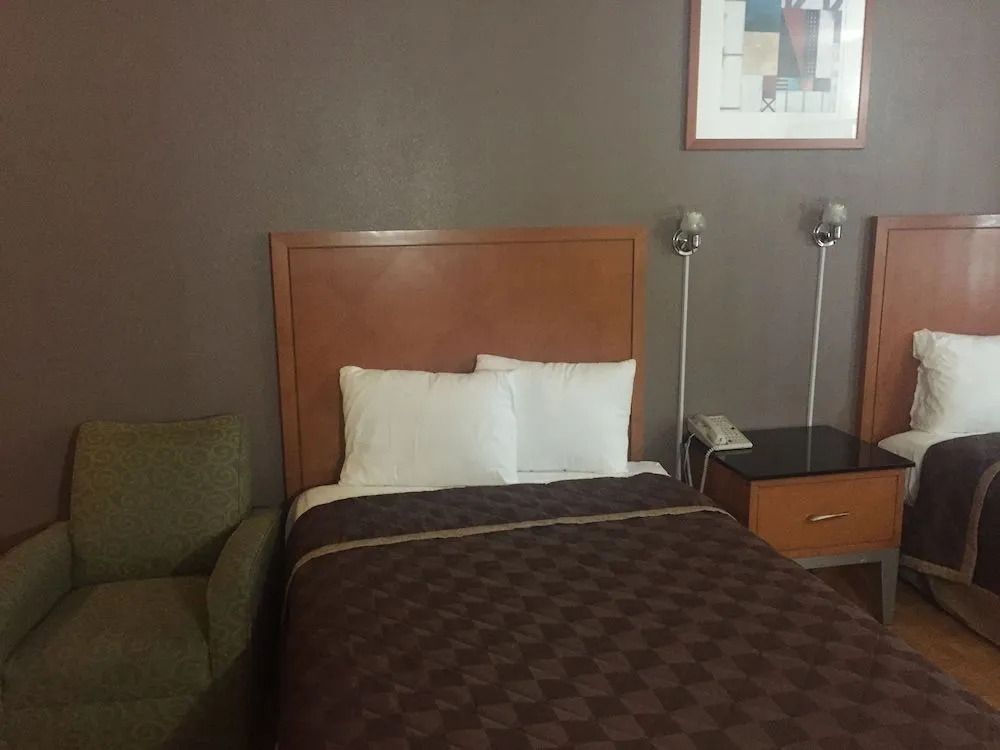 Executive Inn Laguna Vista