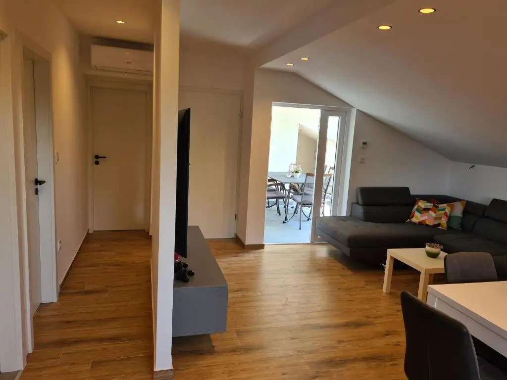 Nova Apartments
