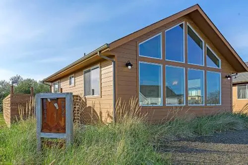 Sandy Toes Cottage