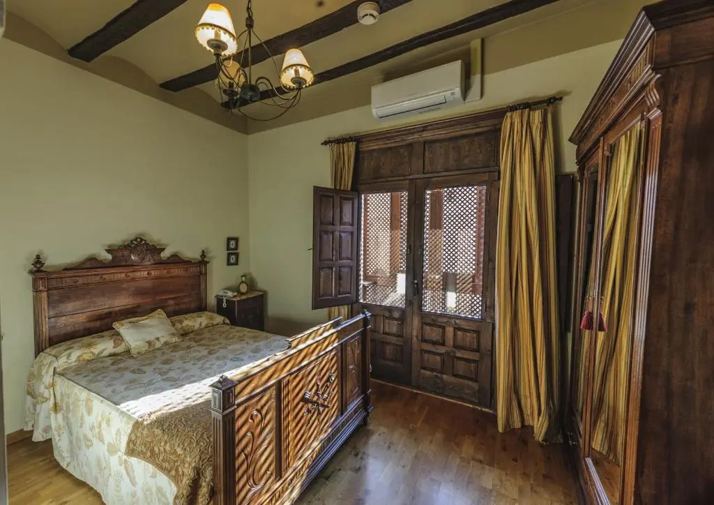 Hotel Los Leones
