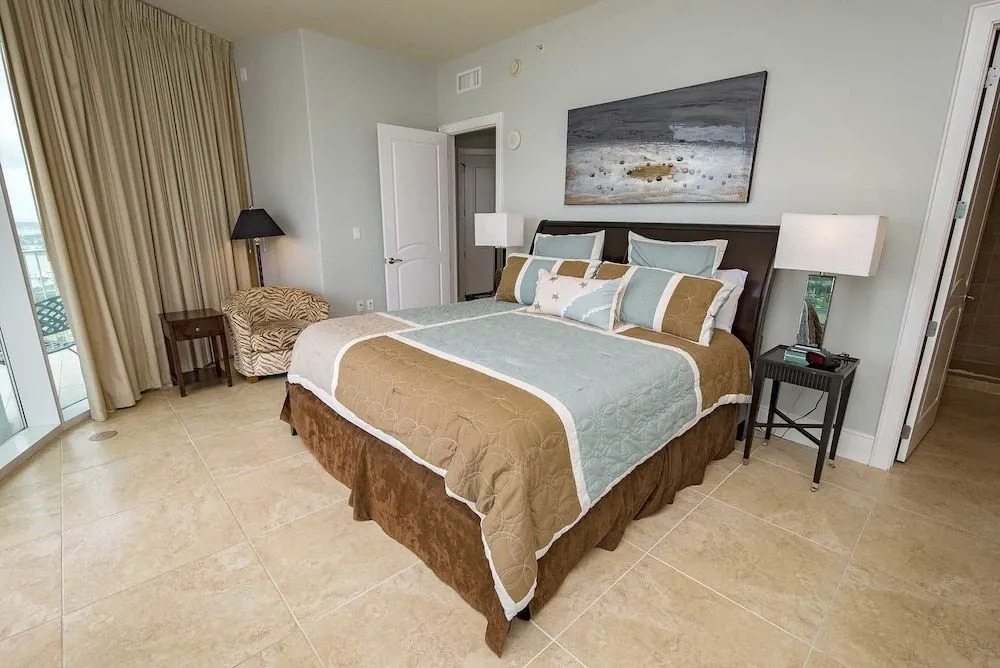 Turquoise Place 1909d 4 Bedrooms 4.5 Bathrooms Condo