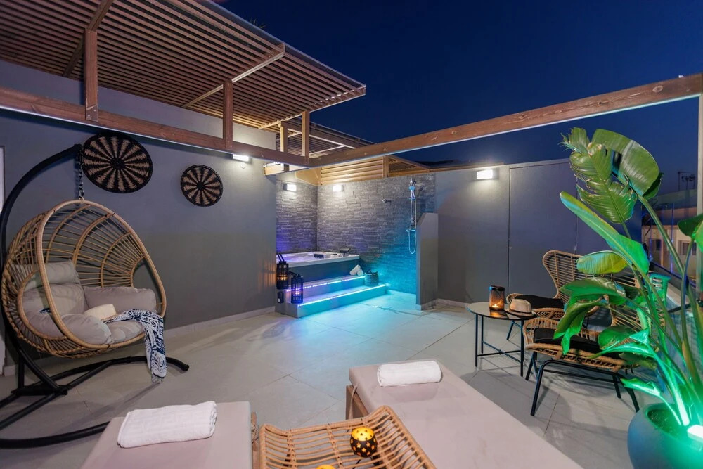 Hersonissos Beach Front Suites