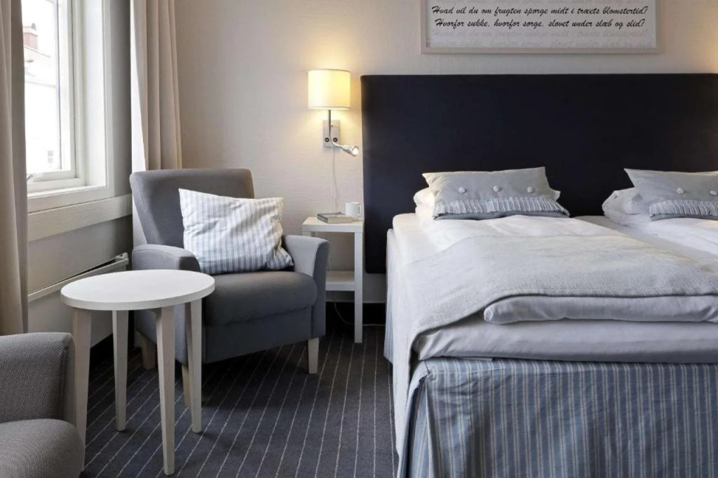 Home Hotel Grimstad