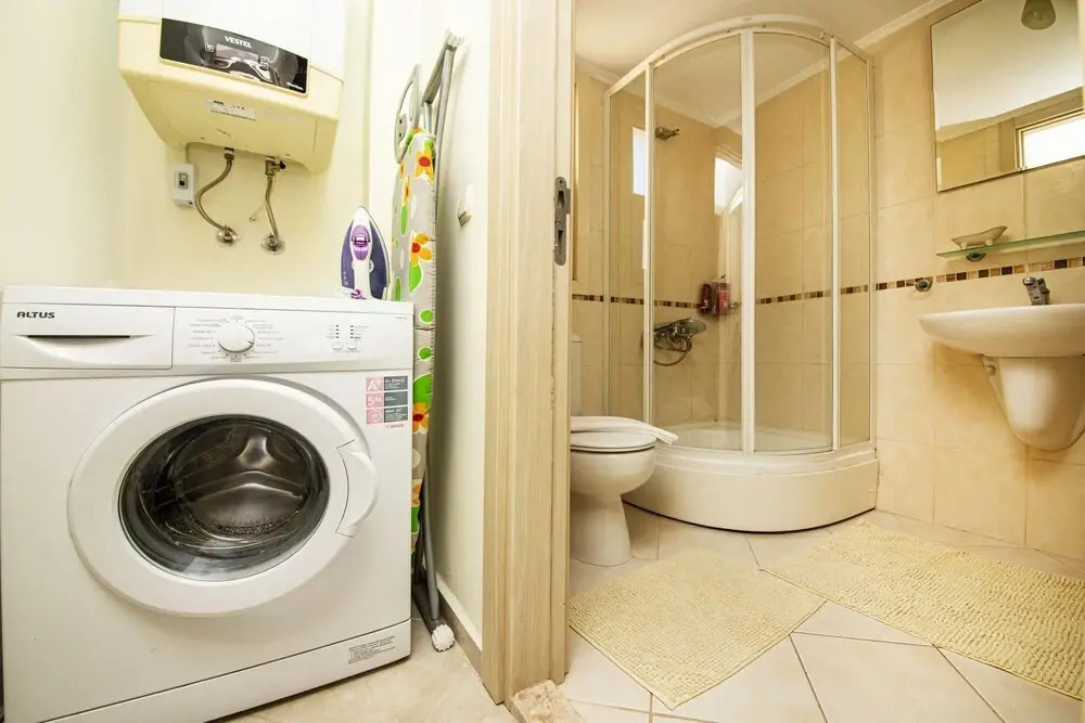 Sleek Flat With Private Beach and View in Milas