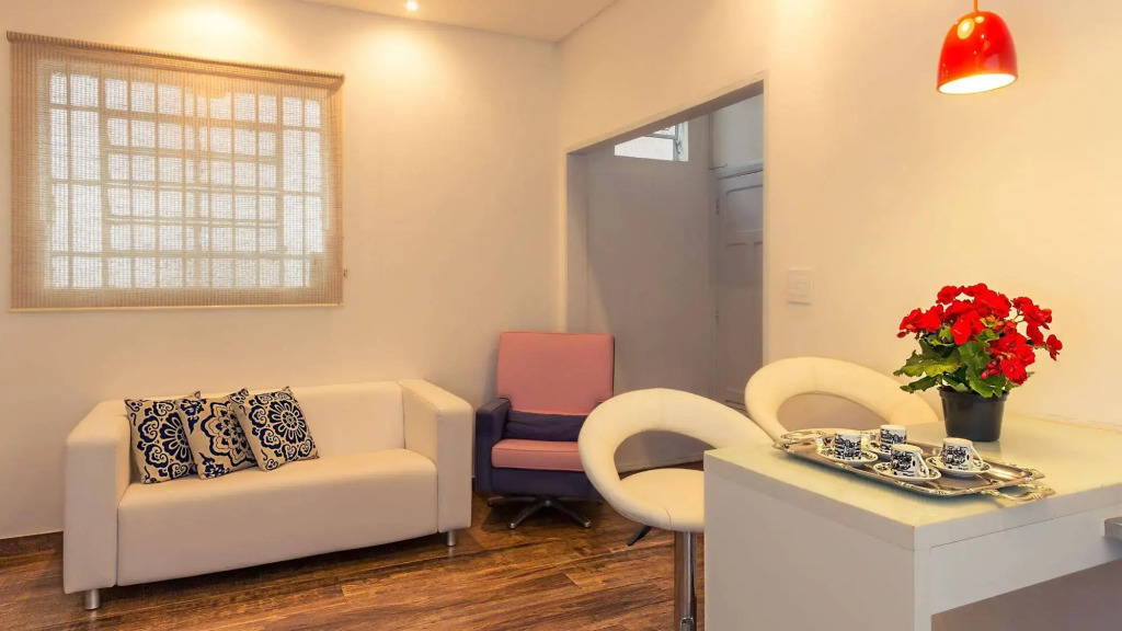 Pousada e Hostel São Paulo Comfort - Bairro Pinheiros, próximo Hospital das Clínicas e Incor, Oscar Freire, Av Paulista, Allianz, Vila Madalena e fácil acesso ao Ibirapuera e Morumbi