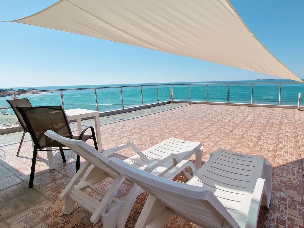 Beachfront Apartments by Martys