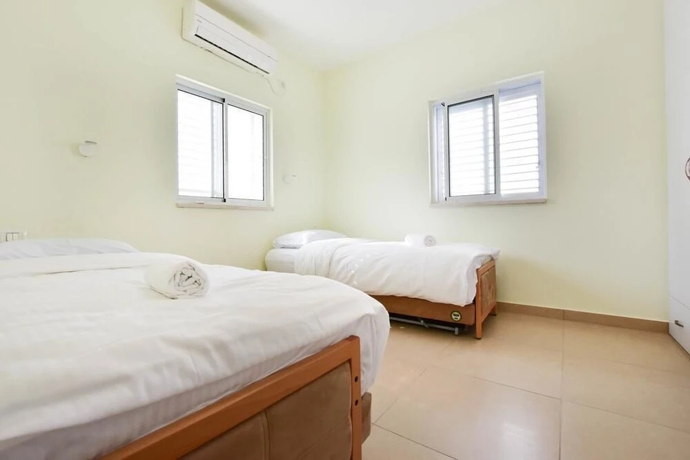On Gordon Beach-Luxury- Stay at my Place
