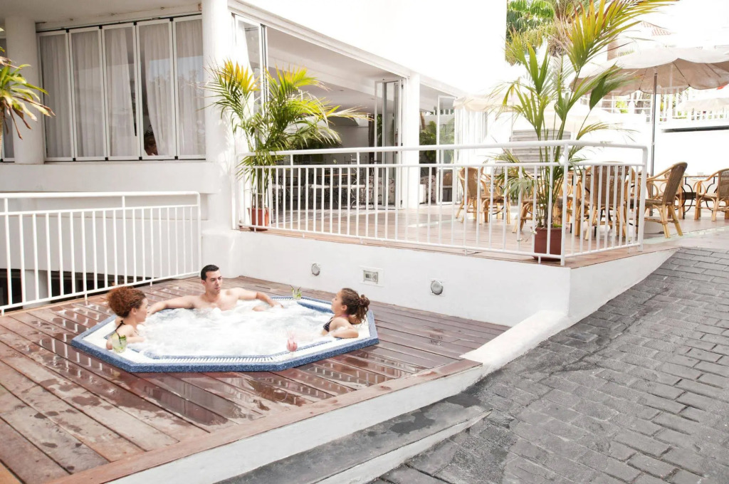 Lagos de Fañabé Beach Resort