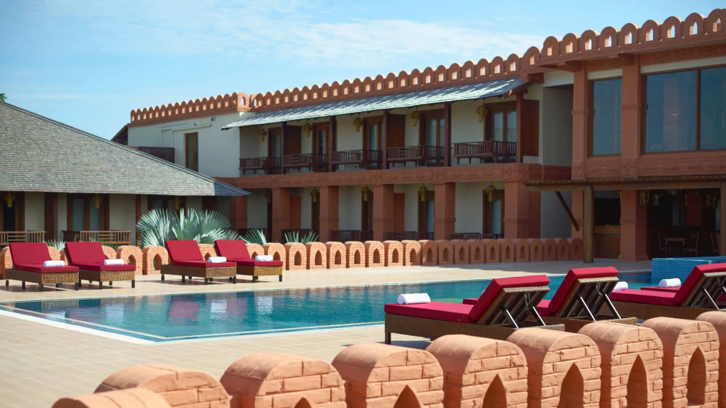 Royal Palace Hotel