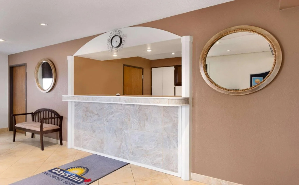 wallaceburg inn