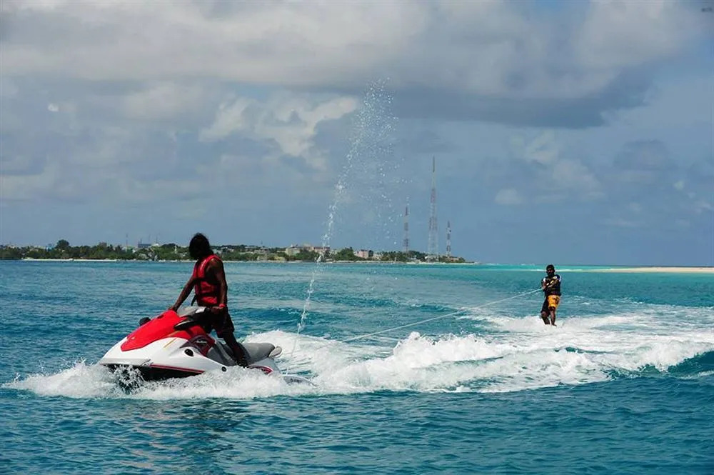 SeaHouse Maldives TopDeck Hotel