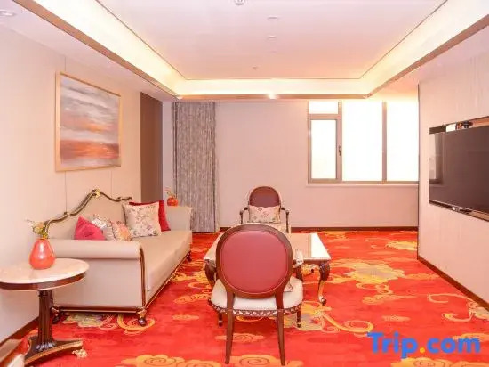 Longkou Nanshan Castle Hotel