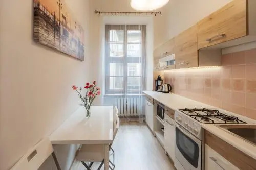 Fragola Apartments Pop of Colour