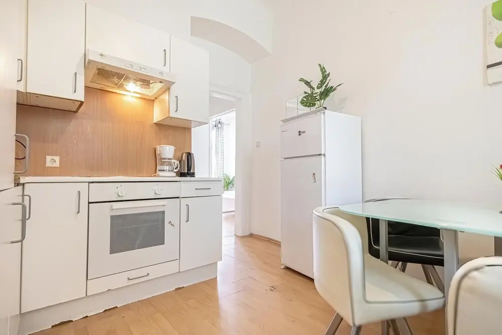 Affordable 3BR Apartment Rathausplatz