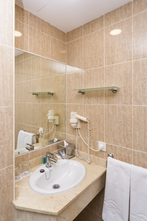 Apartamentos Globales Lord Nelson