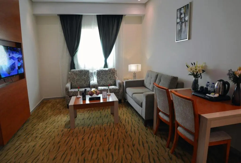 Roof Hotel Apartments