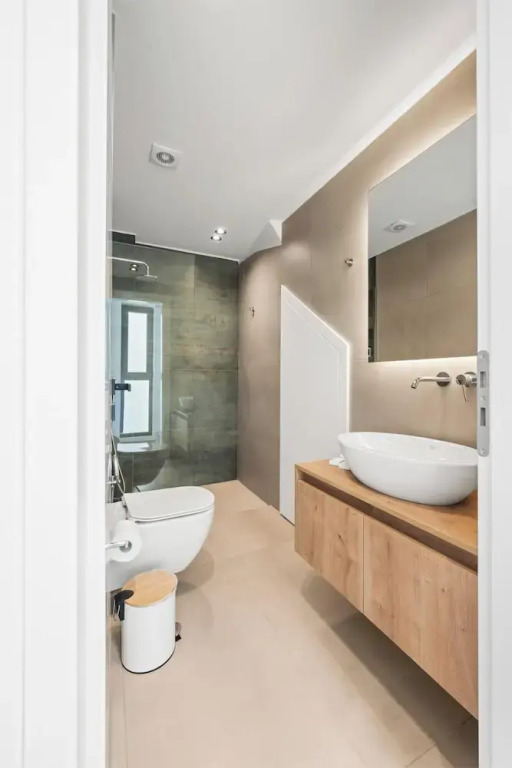 Evelmare Beachfront Apartments