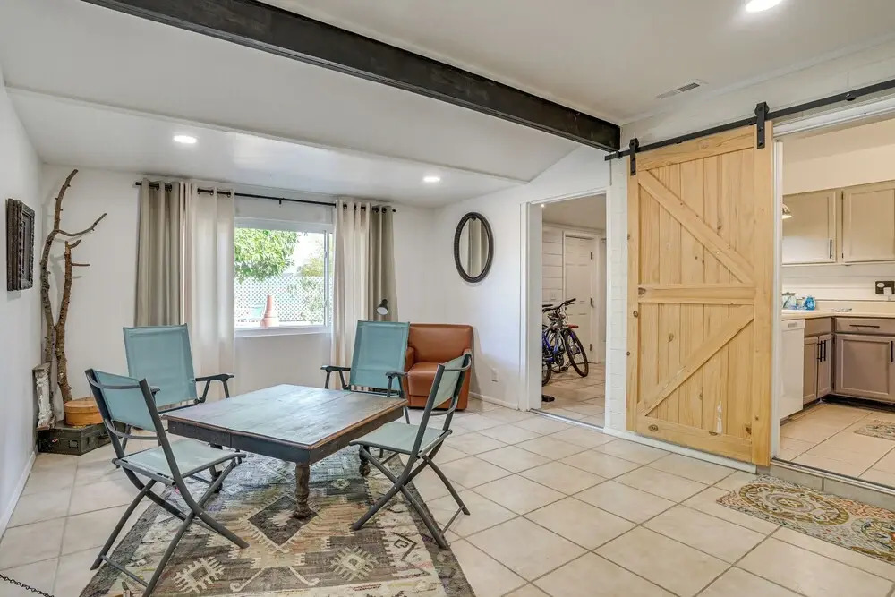 Close to Golf & Casinos! Sun City Getaway