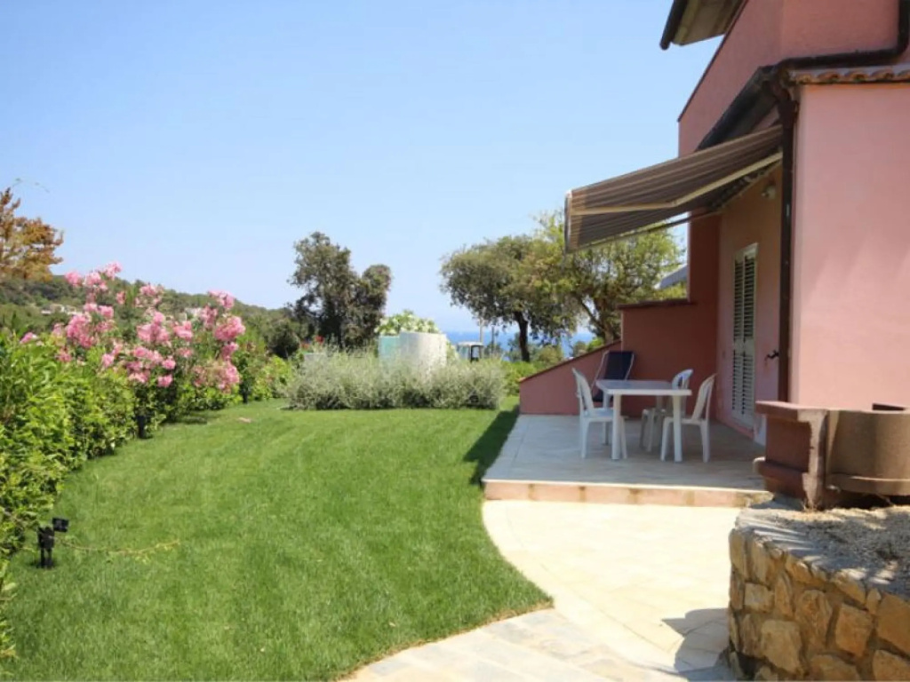 Four Family House - Tree Rooms apt. 5/7 ps.; 250 to the sea-SERENA G