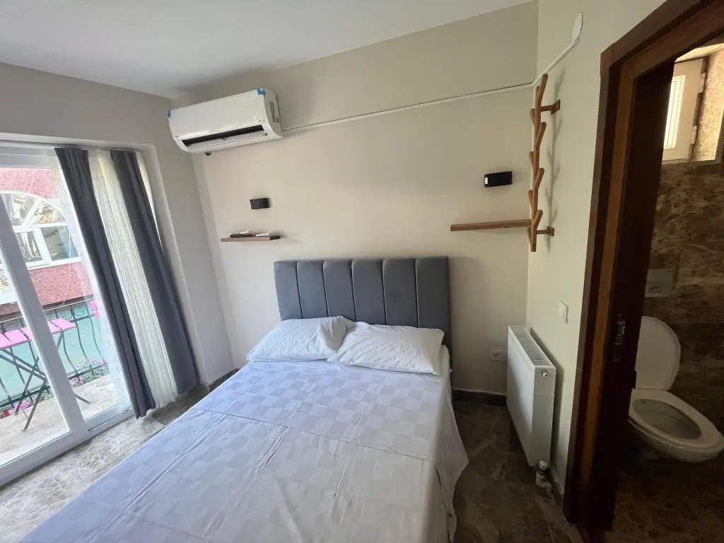 Buyukada Carsi Pansiyon
