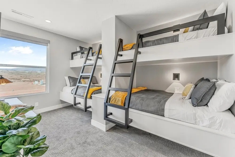 Slickrock Shore 8 Bedroom Townhouse