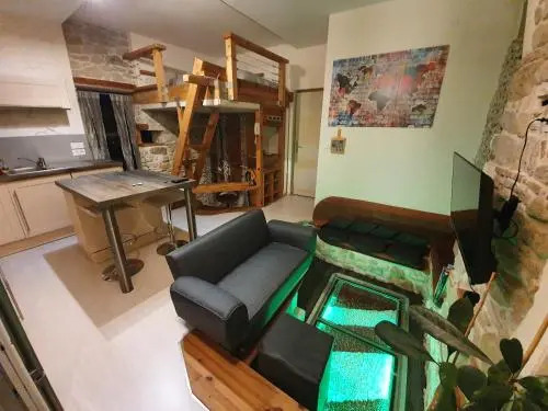 Racine De Pierre
