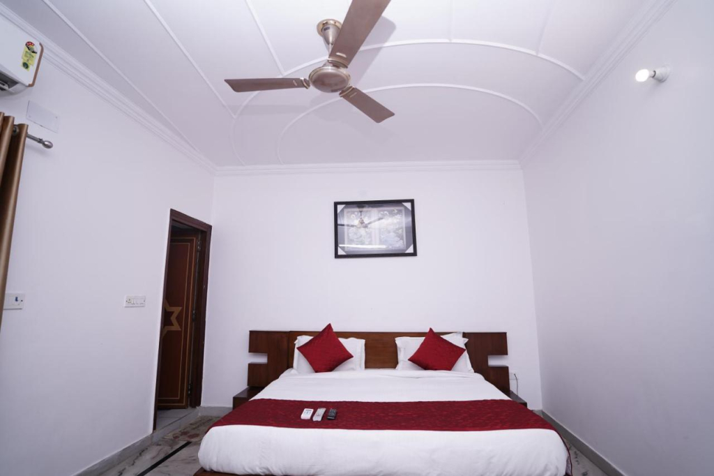 Hotel Lecston inn