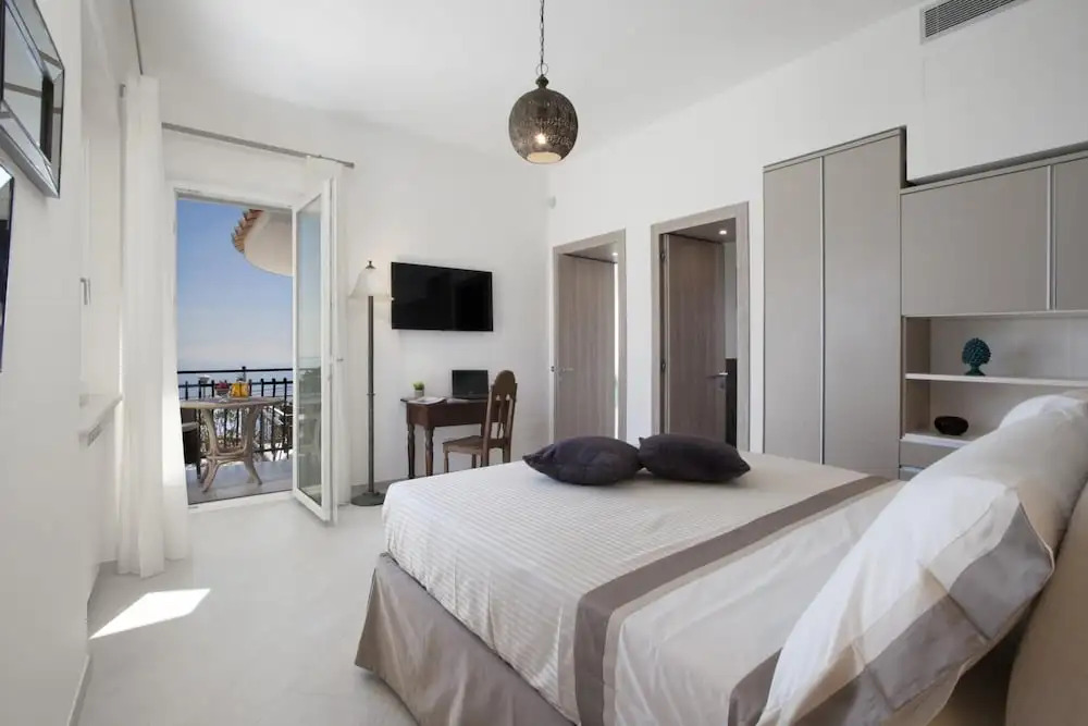 Villa Ligea in Sant Agata sui Due Golfi