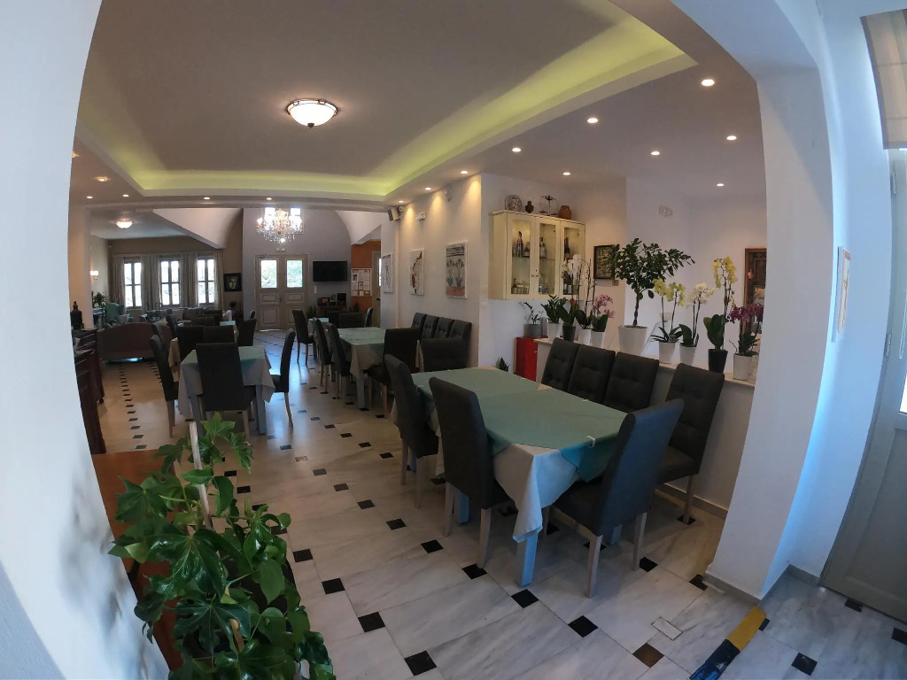 Hotel Mathios Village
