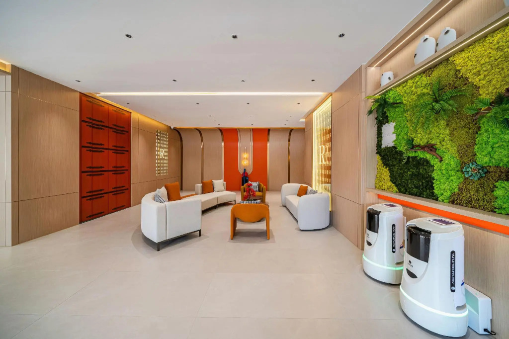 REZEN LONGUU Hotel (Guangzhou Baoneng Performance Center Luogang Subway Station)