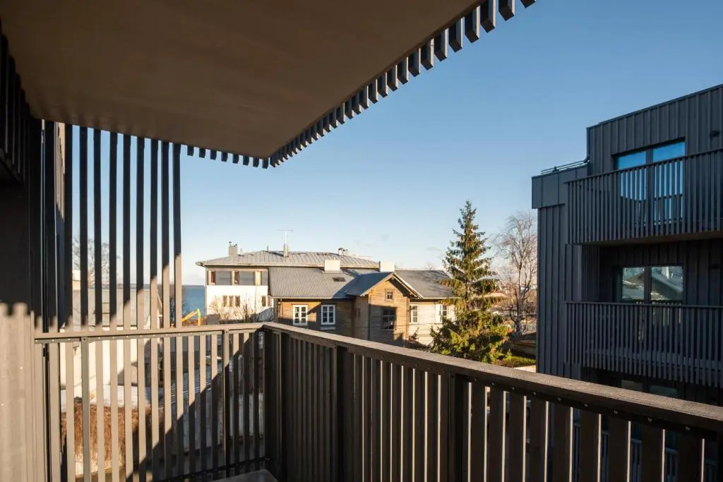 Dream Stay - Brand New Apartment with Balcony & Free Parking