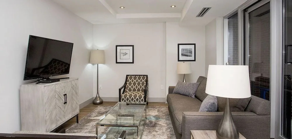 Moore Suites - The Mary Ann