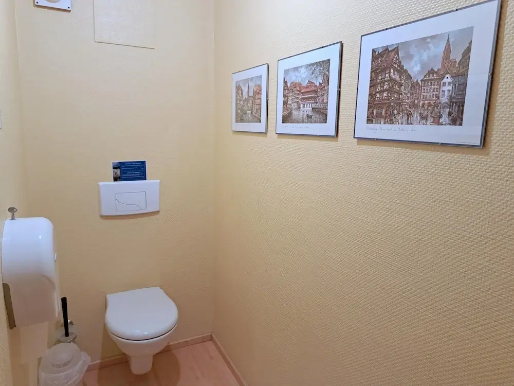 Holiday Flat on Small Holiday Farm With Indoor Pool + Many Activities