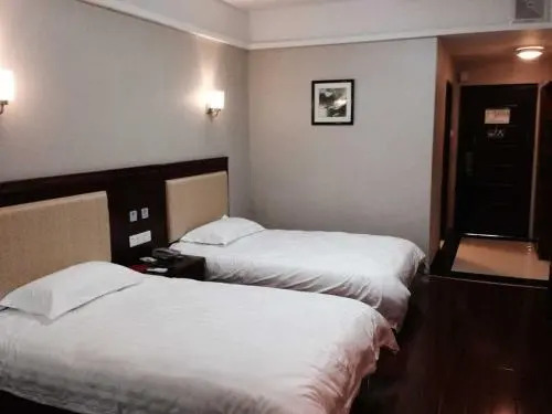 JUNYI Hotel Jiangxi Yichun Fengcheng People's Hosipital Xinglin Community
