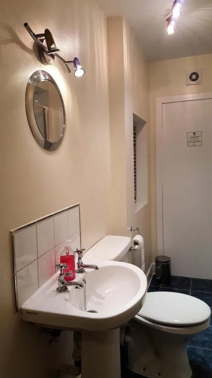 Gales Guest House