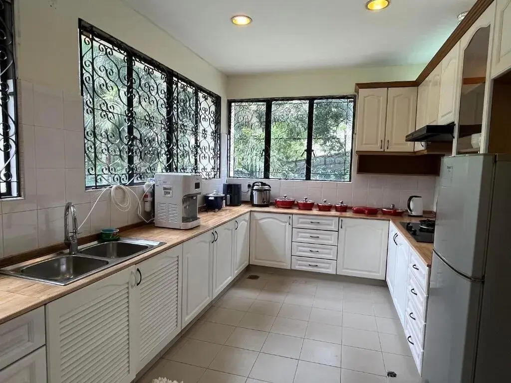 Bukit Tunku Grande Villa by uBook